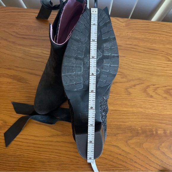 Sundance Leather and Lace Boots Size 36/6 - Picture 15 of 16